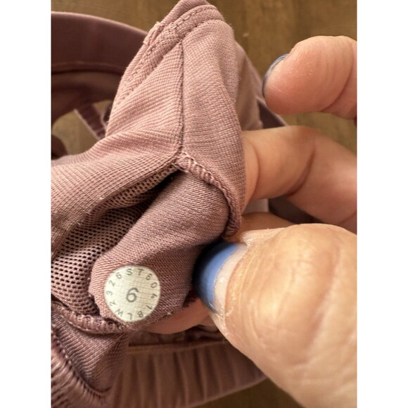 Lululemon Energy Bra Spiced Chai Mauve Crisscross Back Medium Support Size 6 - Picture 5 of 8